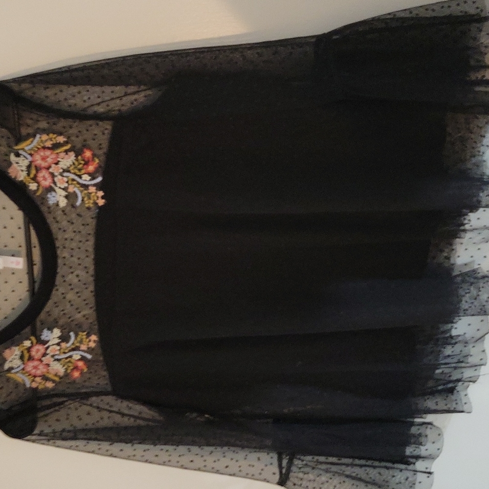 Womens sm top
